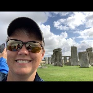 Meet your Posher, Lori